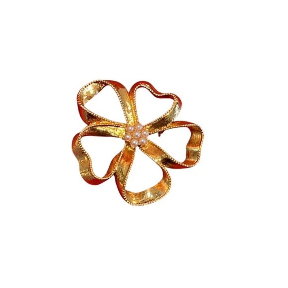 Vintage Gold Tone Flower Brooch Faux Pearl Center Open Petal Ribbon Pin 2 Inch